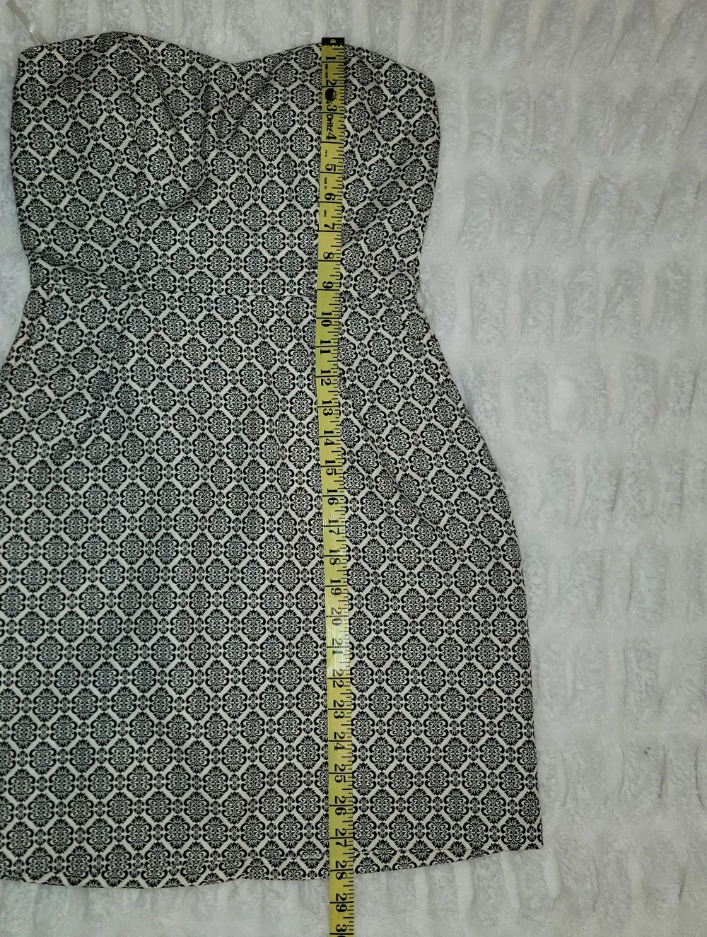 miami Strapless Sheath Dress in Black and White Tile Print - Picture 13 of 13